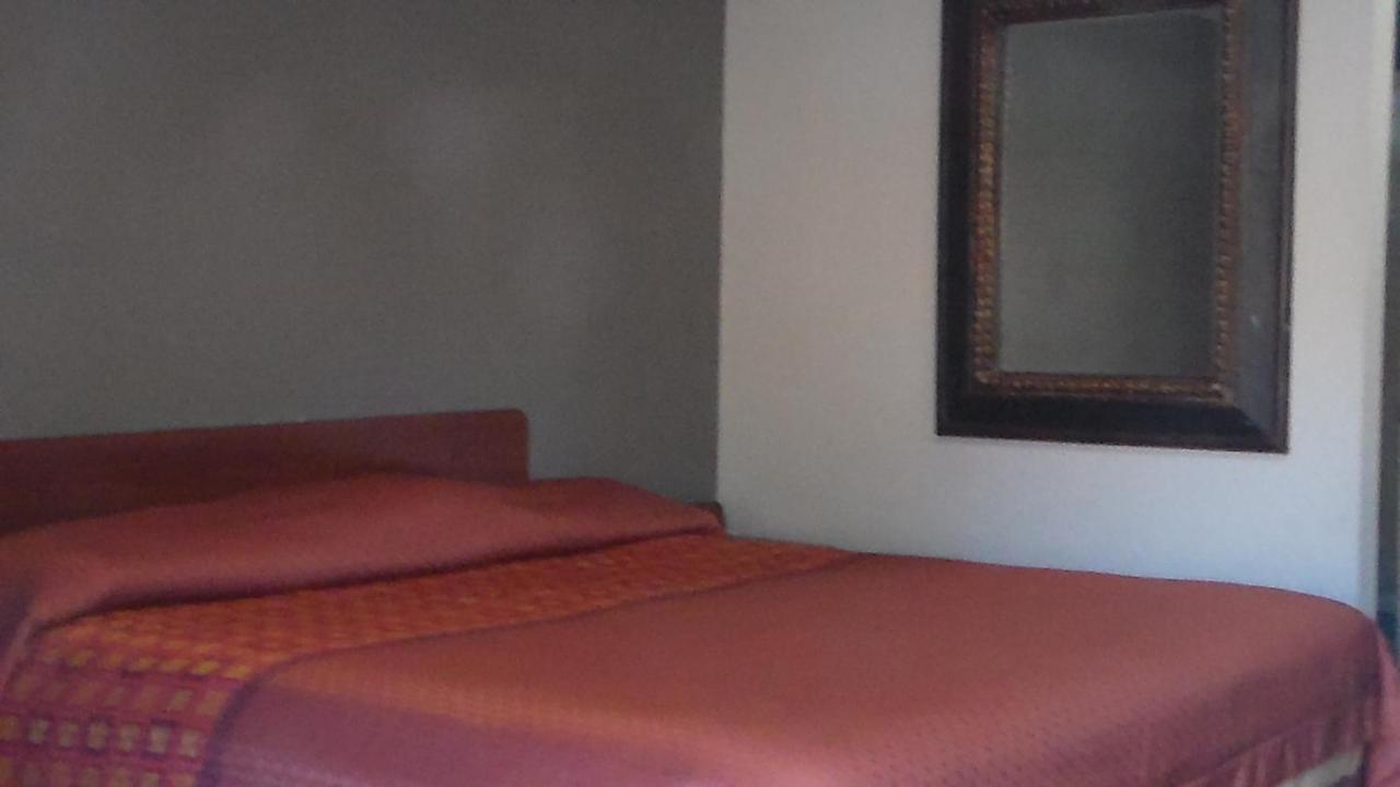 Laurel Inn أوكلاند، كاليفورنيا المظهر الخارجي الصورة
